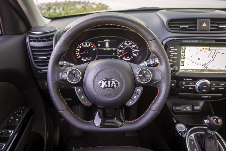 Панель приборов Kia Soul Turbo (PS) 2016 года  (NA) (фото 14 из 35)